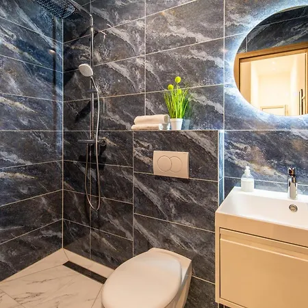 Theresa - Stylish Comfort In The Heart Of * Budapest