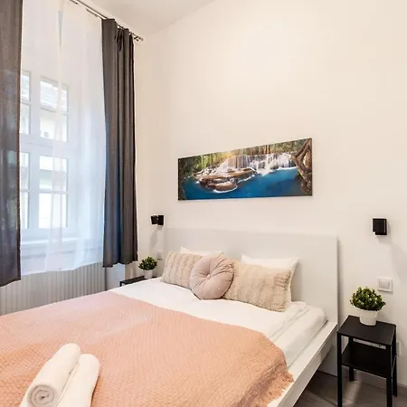 Appartamento Theresa - Stylish Comfort In The Heart Of *